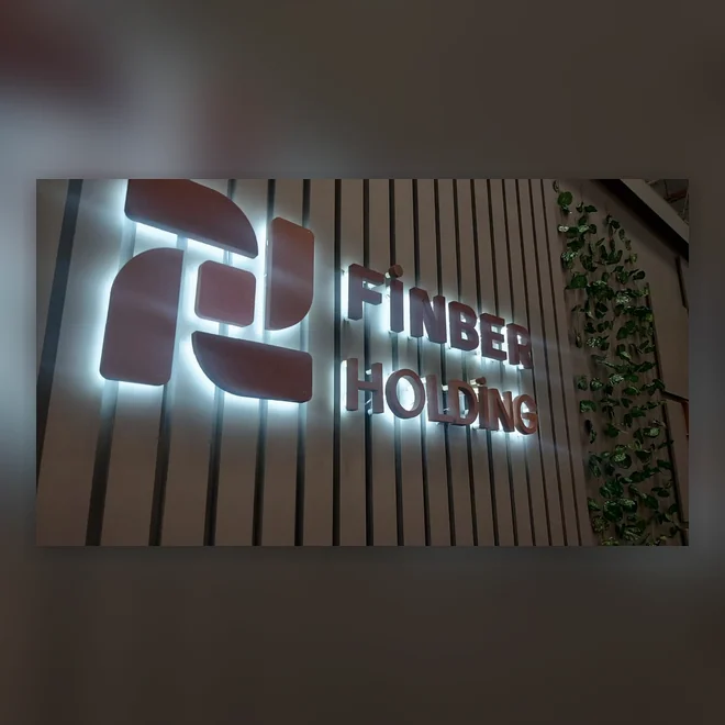 Büro Mobilya Üzeri Işıklı Harf — Banko Arkası Tabela