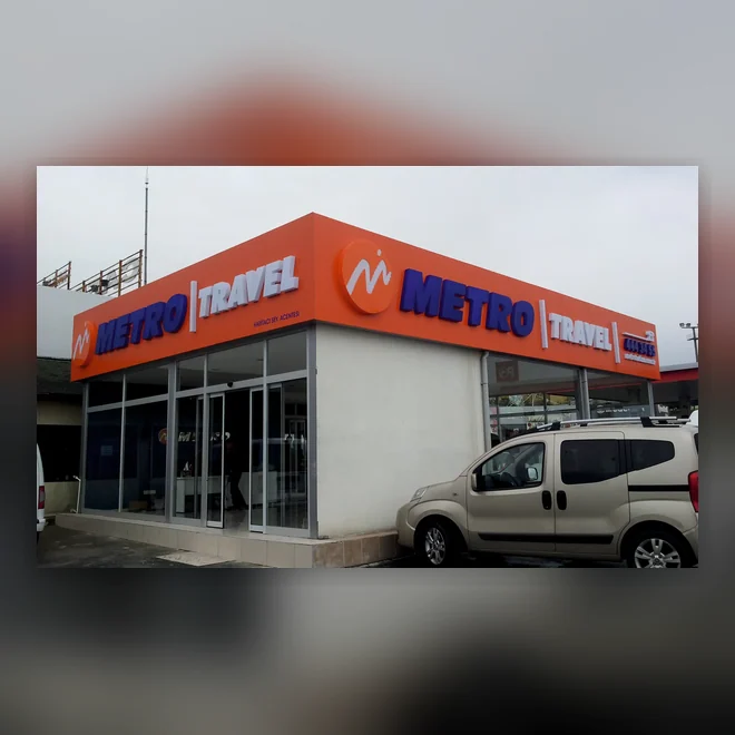 Cephe tabelası — Kutu Harf Tabela