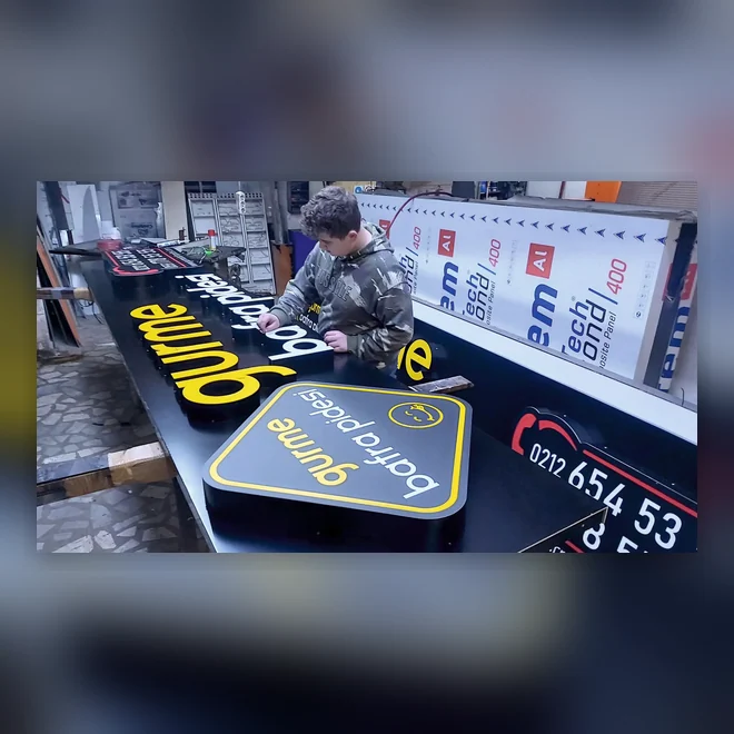 Kompozit Kabartma — Kompozit Tabela