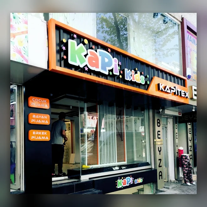 KUTU HARF Cephe tabelası — Kutu Harf Tabela